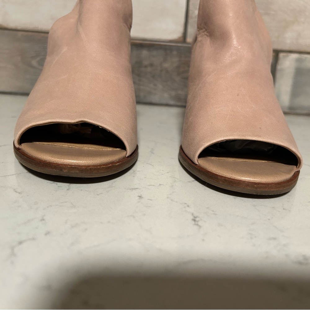 Lucky Brand Jachai Open Toe Ankle Boots Block Heel Leather Sandals Size 9/40 - Picture 14 of 15